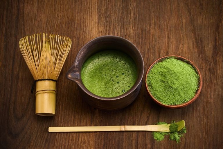 Bienfaits du thé matcha : Vertus, dosage, contre-indications