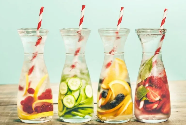 Eau aromatisée : Nos recettes maison et bienfaits