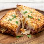 Croque-monsieur maison : Croustillant dehors, fondant dedans