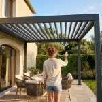 pergola bioclimatique motorisée